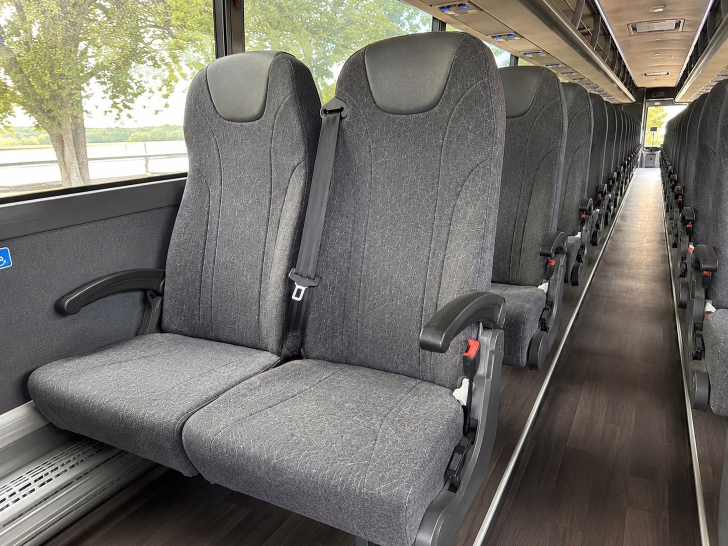 how where and when you re traveling affects costa mesa charter bus rates