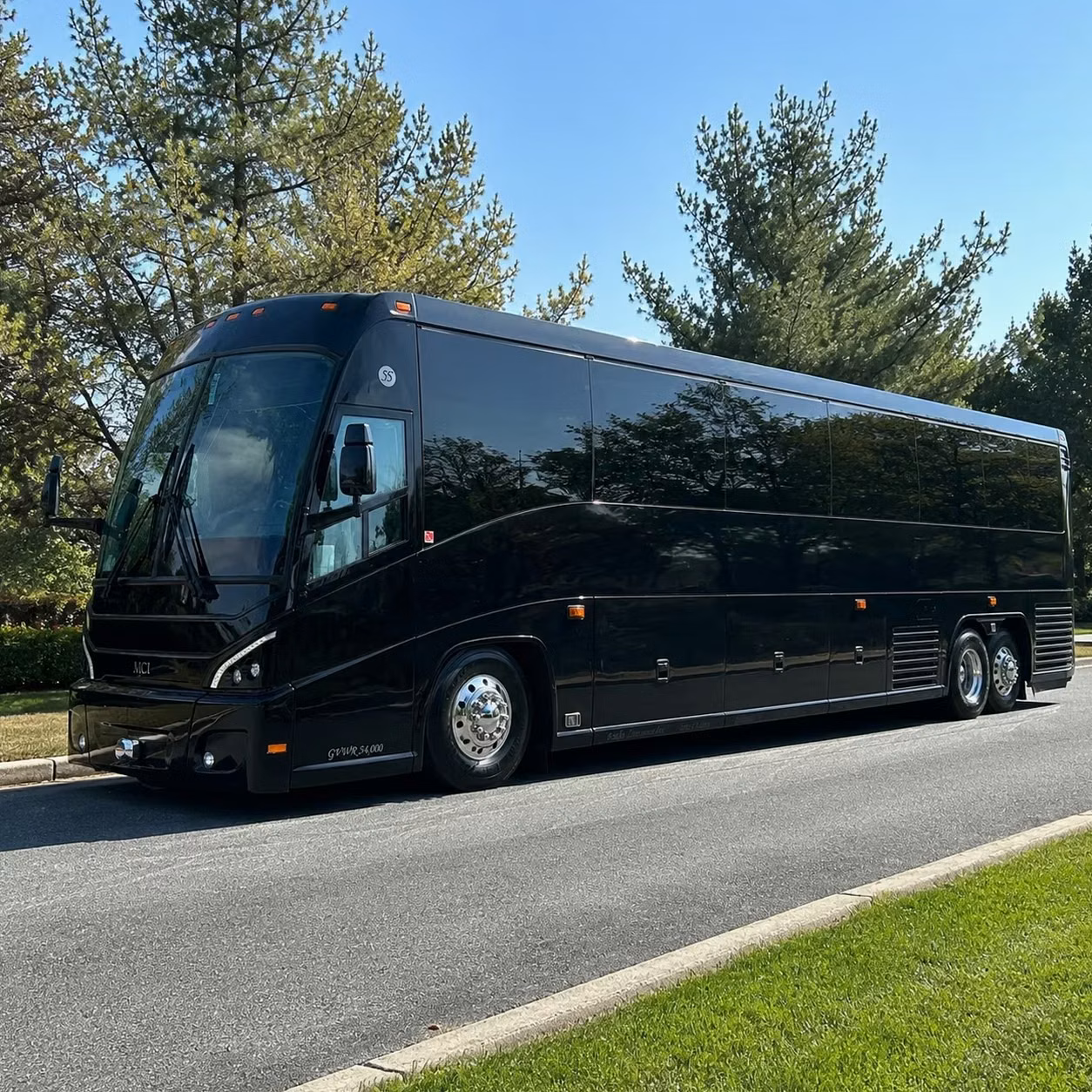 reliable shuttle services for costa mesa city and county government agencies