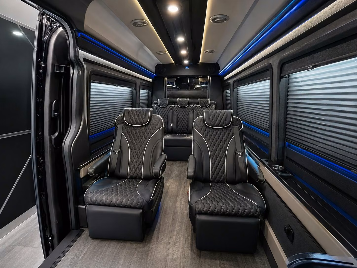 what makes coachbuscosta com the right choice for costa mesa airport transportation